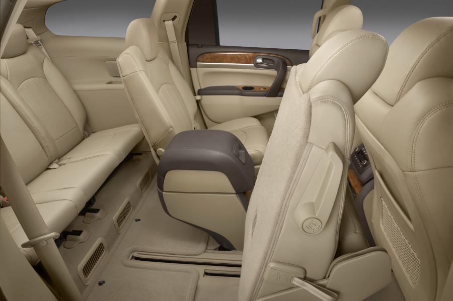  Buick Enclave 2006 года  (фото 24 из 100)
